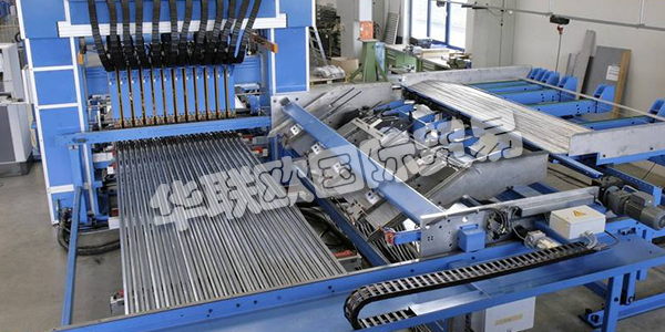 IDEAL自1923年成立以來(lái)，家族企業(yè)一直由C. + E. Jungeblodt家族擁有。小型企業(yè)已成為一家國(guó)際化的機(jī)器制造商 - 許多客戶(hù)多年來(lái)一直是可靠的合作伙伴。