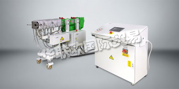 HENSCHEL是國(guó)際領(lǐng)先的驅(qū)動(dòng)解決方案系統(tǒng)制造商之一，特別是在機(jī)械和鐵路工程領(lǐng)域。多年來(lái)，他們?cè)谑袌?chǎng)上的地位是高端產(chǎn)品。高水平的可靠質(zhì)量 - 這是他們提供的驅(qū)動(dòng)技術(shù)的權(quán)利。