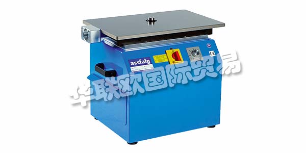 德國ASSFALG主要產(chǎn)品：ASSFALG磨床、磨邊機(jī)、倒角機(jī)、銑邊機(jī)等。ASSFALG公司的歷史始于1932年，當(dāng)時的老板Ronald Assfalg的祖父和Junior Christian Assfalg的曾祖父已經(jīng)建立了Assfalg業(yè)務(wù)。他從第二次世界大戰(zhàn)后高度需求的工具開始。工具和工具機(jī)器在金屬加工行業(yè)中得到廣泛應(yīng)用，因此Assfalg在其程序中包括倒角和去毛刺機(jī)器。從現(xiàn)在起Assfalg的發(fā)展，牛逼，他的ACE金屬，因為技術(shù)要求和機(jī)器的spezialisations占了上風(fēng)。