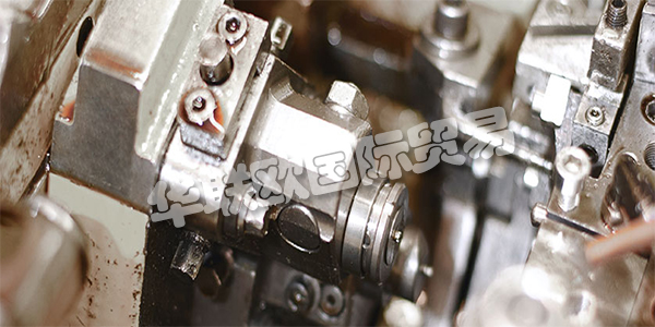 ARNOLD集團憑借多年來在智能緊固系統(tǒng)和非常復雜的擠壓件生產(chǎn)方面的專業(yè)知識，已發(fā)展成為復雜緊固系統(tǒng)的綜合供應商和開發(fā)合作伙伴。憑借他們對“藍色緊固系統(tǒng)”的新定位，這一發(fā)展過程現(xiàn)在將繼續(xù)在一個統(tǒng)一和協(xié)調(diào)的結構下進行。工程，緊固件和功能部件，以及進料器處理系統(tǒng)，所有這些都來自單一來源 - 高效，持續(xù)和國際化。