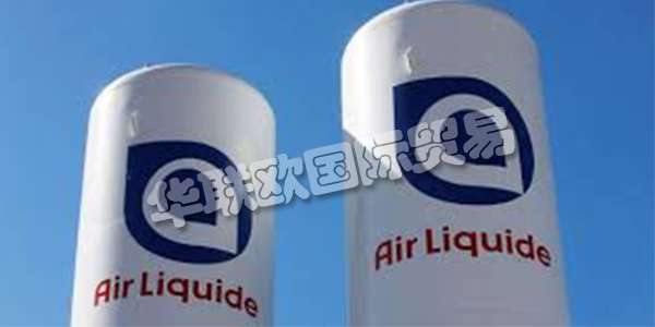 法國(guó)AIR LIQUIDE主要產(chǎn)品：AIR LIQUIDE泵、廢液泵等。AIR LIQUIDE集團(tuán)誕生于巴黎EcoleSupérieuredePhysique et Chimie Industrielle的兩名年輕畢業(yè)生。作為一名受到啟發(fā)且有時(shí)甚至是古怪的研究人員，Georges Claude在巴黎公交車庫(kù)進(jìn)行了兩年不懈的實(shí)驗(yàn)后，成功地完善了液化空氣的過(guò)程。他的合伙人保羅·德洛姆(Paul Delorme)是一位審慎的遠(yuǎn)見卓識(shí)者，盡管有財(cái)務(wù)方面的考慮，但他毫不猶豫地支持這個(gè)工業(yè)項(xiàng)目，并提供了至關(guān)重要的初期投資。這家年輕的公司迅速吸引了24位股東的投資，而液化空氣公司的偉大冒險(xiǎn)開始了。